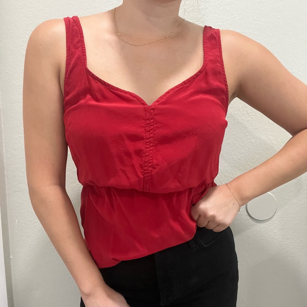 Sweetheart neckline red blouse/top